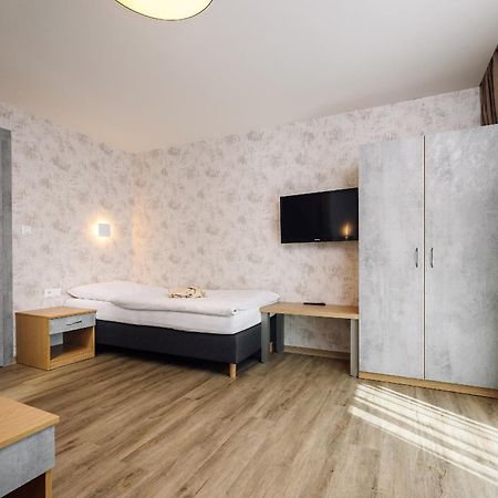 Chata Cementar Podhorie  Buitenkant foto